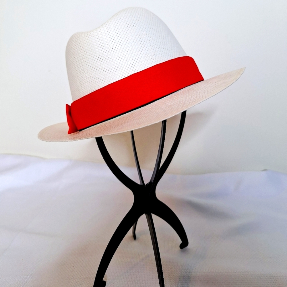 Vtg. Kangol Design "Classic Preppy" Old money core, woven straw fedora hat.